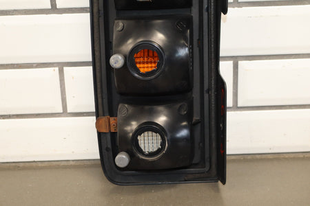 2003-2004 Hummer H2 Right Tail Light 15193459