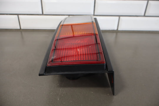 2003 - 2004 Hummer H2 Right Tail Light 15193459