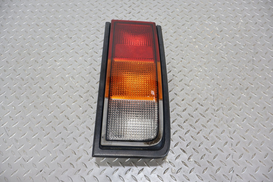 2003-2004 Hummer H2 Right Tail Light 15193459
