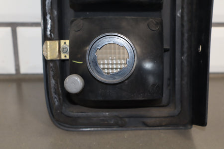 2003-2004 Hummer H2 Right Tail Light 15193459