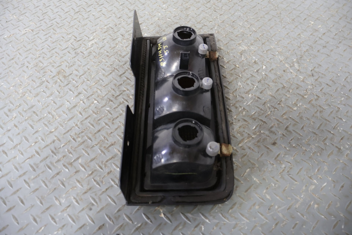 2003-2004 Hummer H2 Right Tail Light 15193459