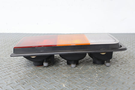 2003-2004 Hummer H2 Right Tail Light 15193459