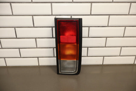 2003-2004 Hummer H2 Right Tail Light 15193459