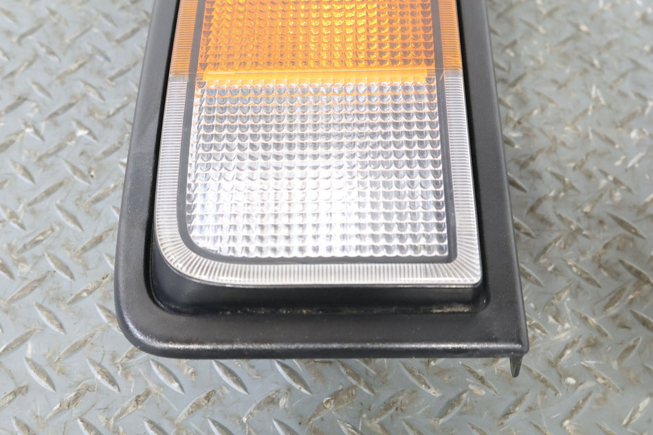 2003-2004 Hummer H2 Right Tail Light 15193459