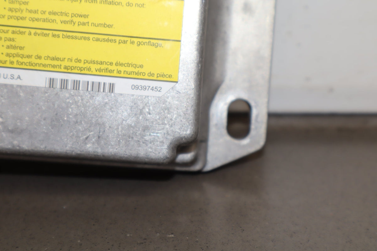 2003-2004 Hummer H2 SRS Module 15192449