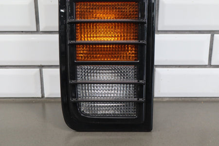 2003-2004 Hummer H2 Taillight Set Left Right W/ Painted Tail Panel Moldings