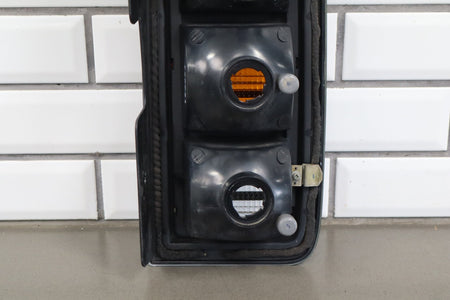 2003-2004 Hummer H2 Taillight Set Left Right W/ Painted Tail Panel Moldings