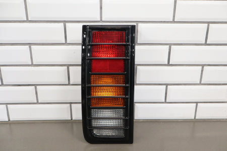 2003-2004 Hummer H2 Taillight Set Left Right W/ Painted Tail Panel Moldings