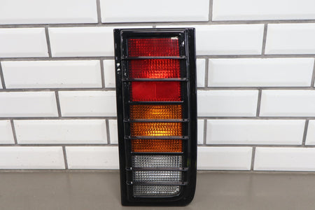 2003-2004 Hummer H2 Taillight Set Left Right W/ Painted Tail Panel Moldings
