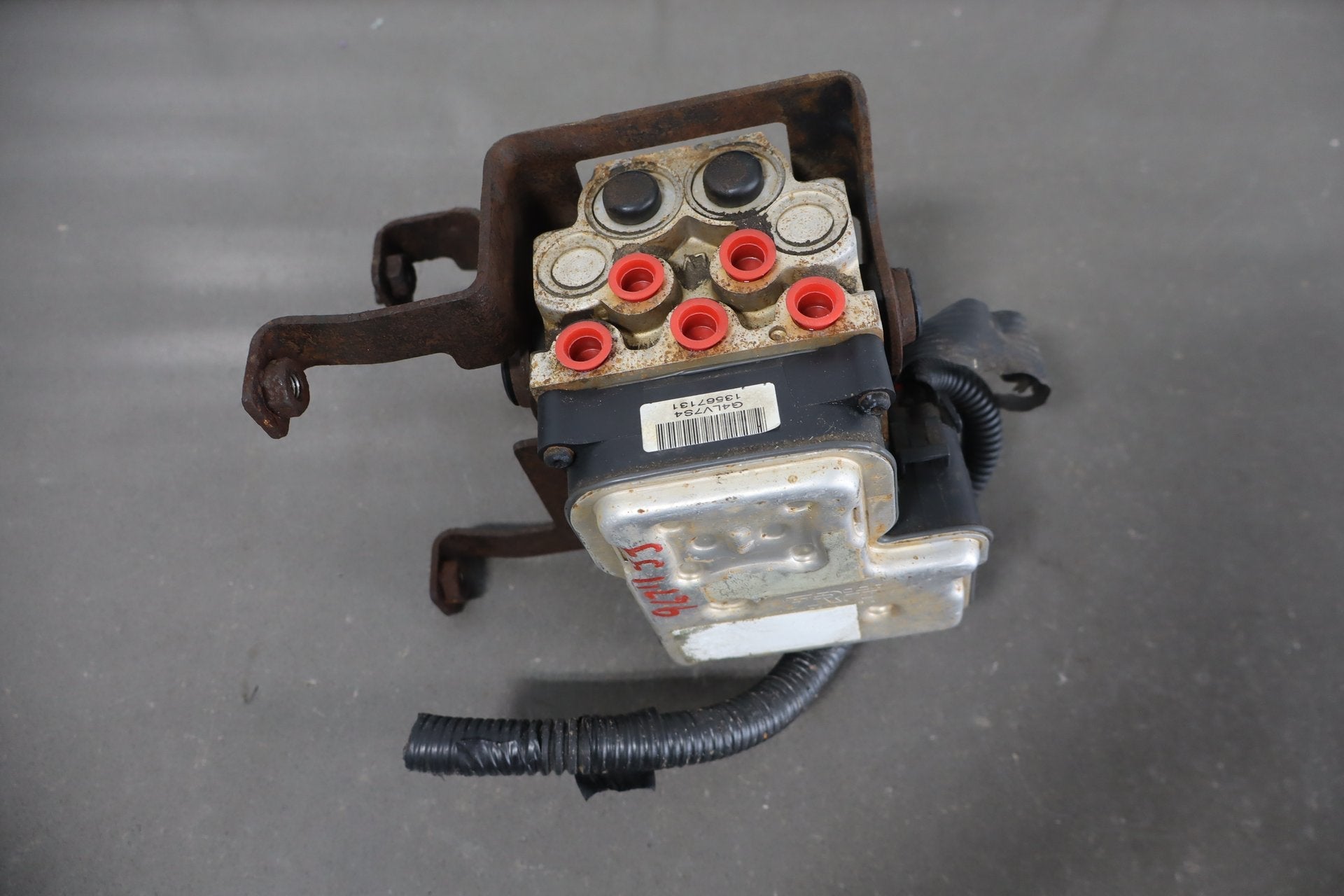 2003-2005 Chevrolet Silverado 2500HD ABS Brake Unit 15212923 OEM