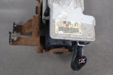 2003-2005 Chevrolet Silverado 2500HD ABS Brake Unit 15212923 OEM Southern
