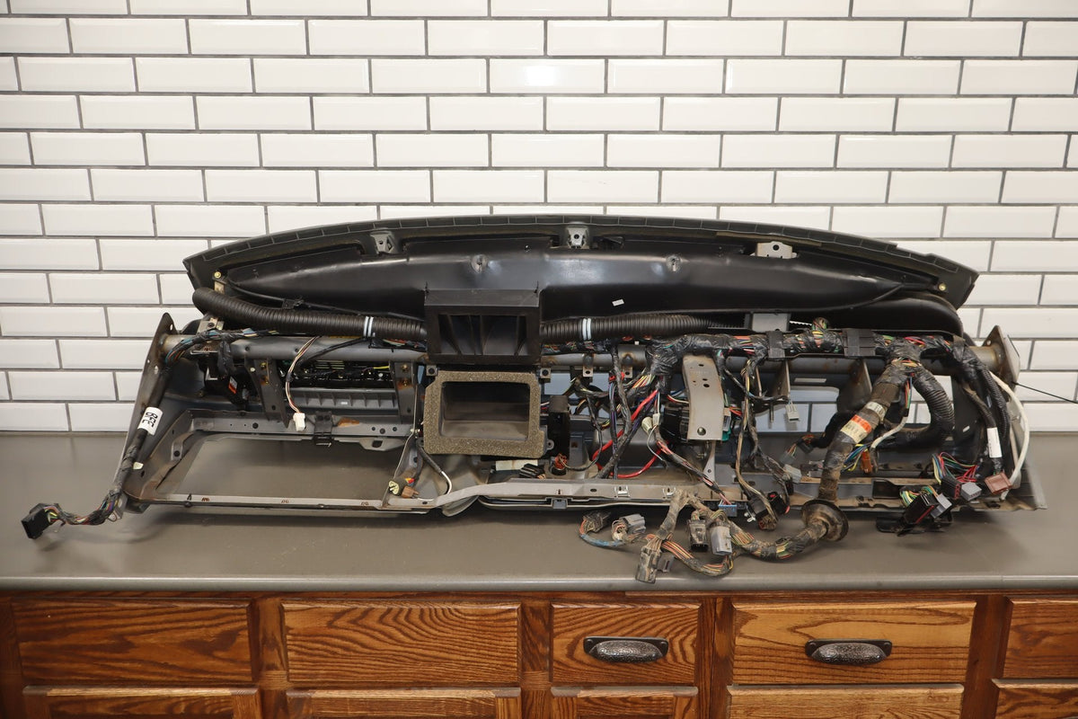 2003-2005 Ford F-250 Dash Panel Medium Flint 52