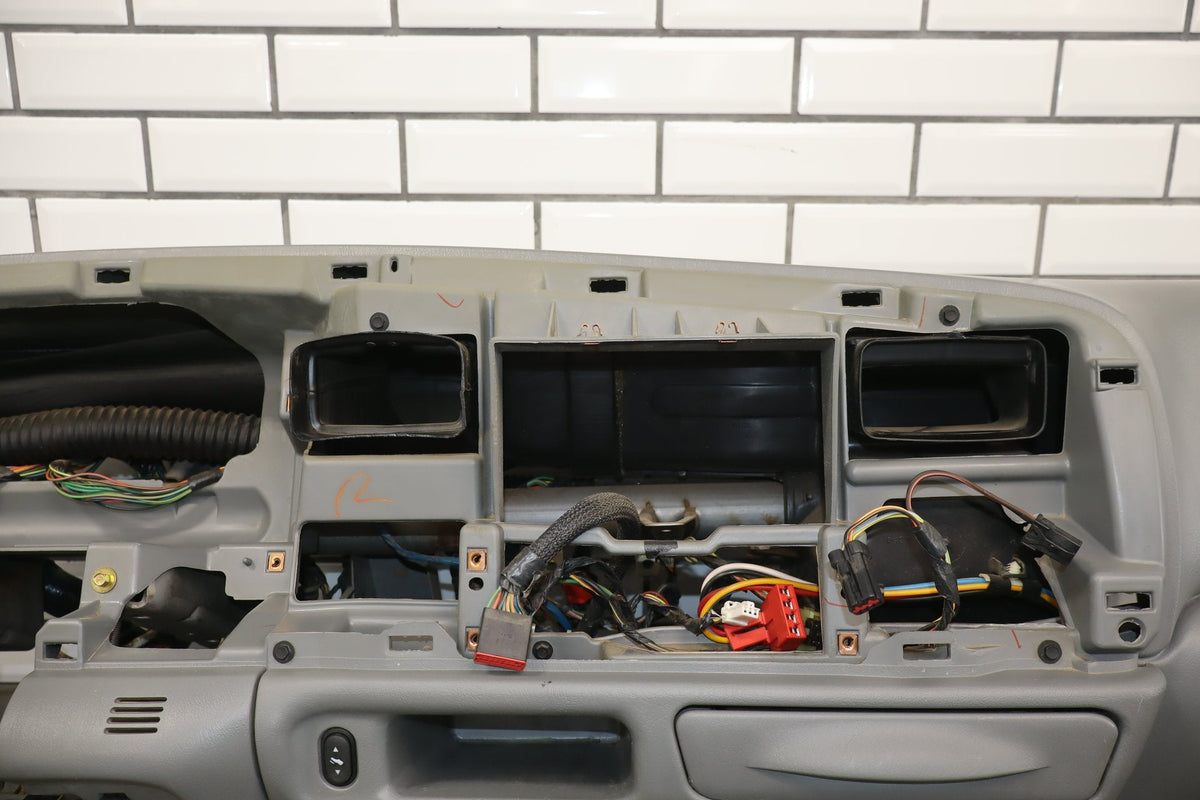 2003-2005 Ford F-250 Dash Panel Medium Flint 52