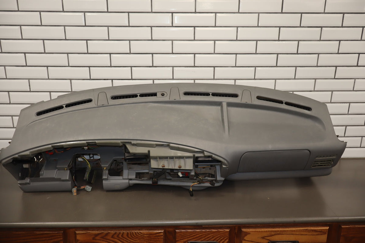 2003-2005 Ford F-250 Dash Panel Medium Flint 52