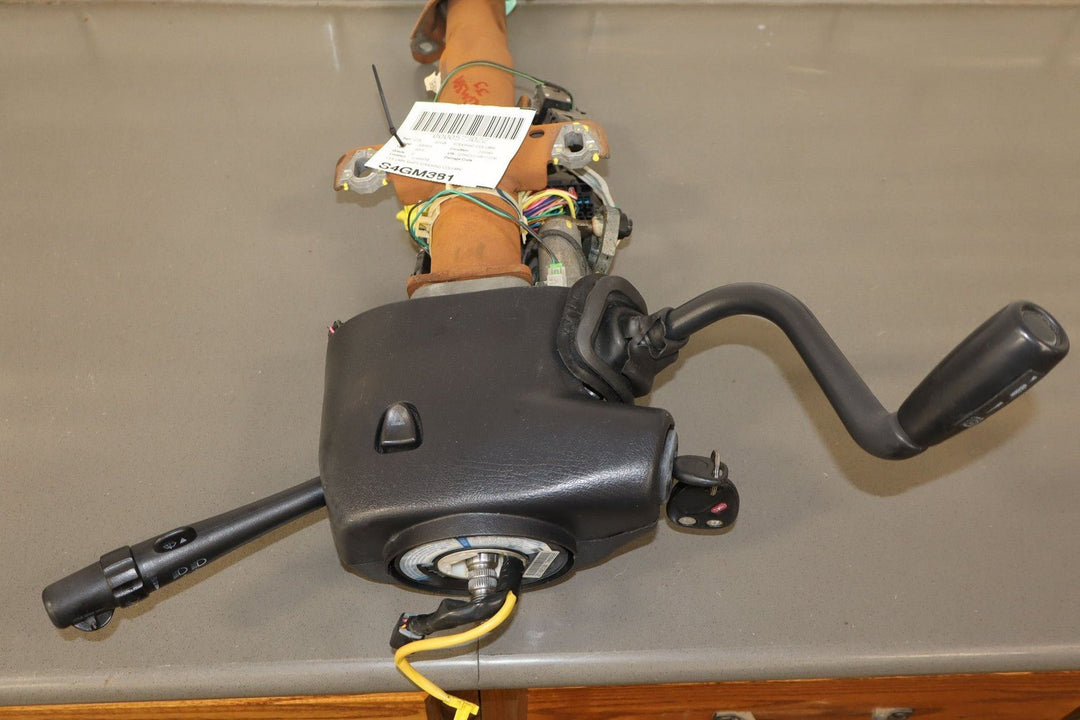 2003 - 2005 GMC Sierra 2500HD Tilt Steering Column with Keys/Switches 19133736