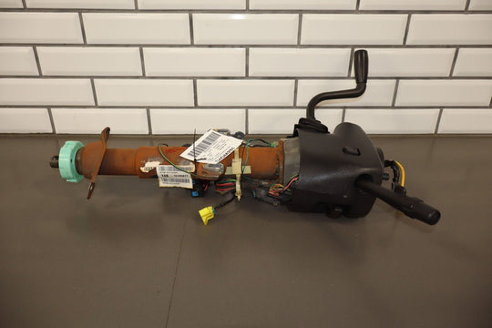 2003 - 2005 GMC Sierra 2500HD Tilt Steering Column with Keys/Switches 19133736