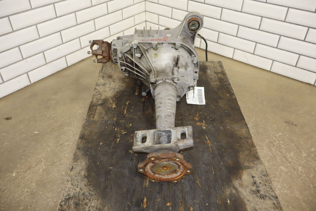 2003 - 2005 GMC Yukon AWD 3.73 Front Differential Assembly 15839874