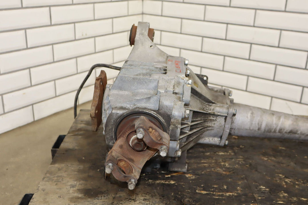 2003 - 2005 GMC Yukon AWD 3.73 Front Differential Assembly 15839874