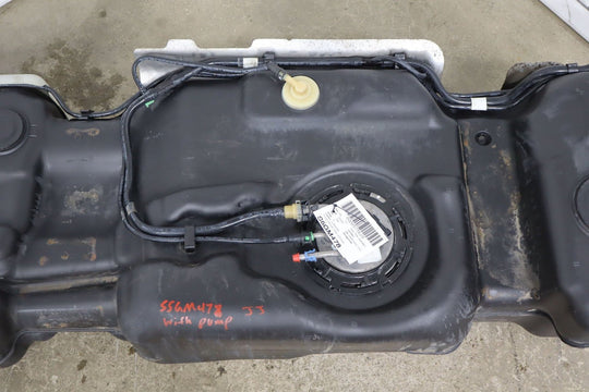 2003 - 2005 GMC Yukon Denali 6.0L LQ4 Fuel Tank with Pump Tested Genuine