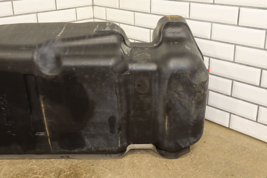 2003 - 2005 GMC Yukon Denali 6.0L LQ4 Fuel Tank with Pump Tested Genuine