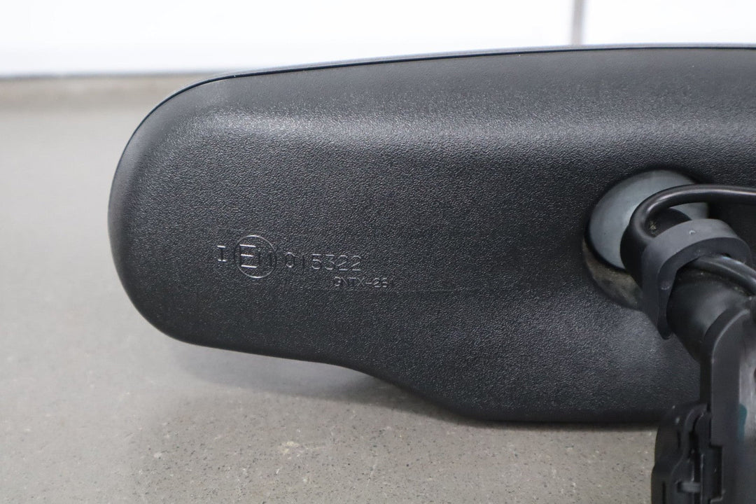 2003 - 2005 GMC Yukon Denali GMT800 Rear View Mirror Genuine