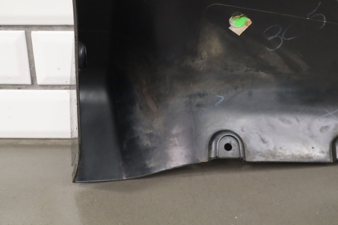2003 - 2005 GMC Yukon Denali Left Rear Quarter Panel Moulding Genuine