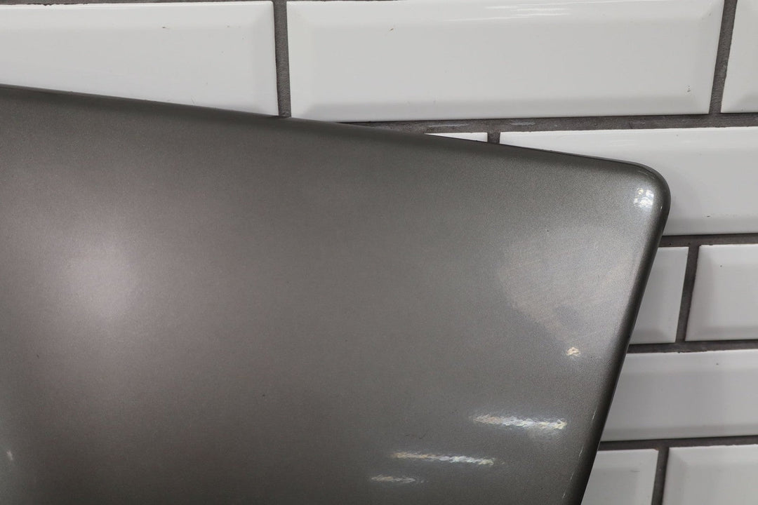 2003 - 2005 GMC Yukon Denali Left Rear Quarter Panel Moulding Genuine