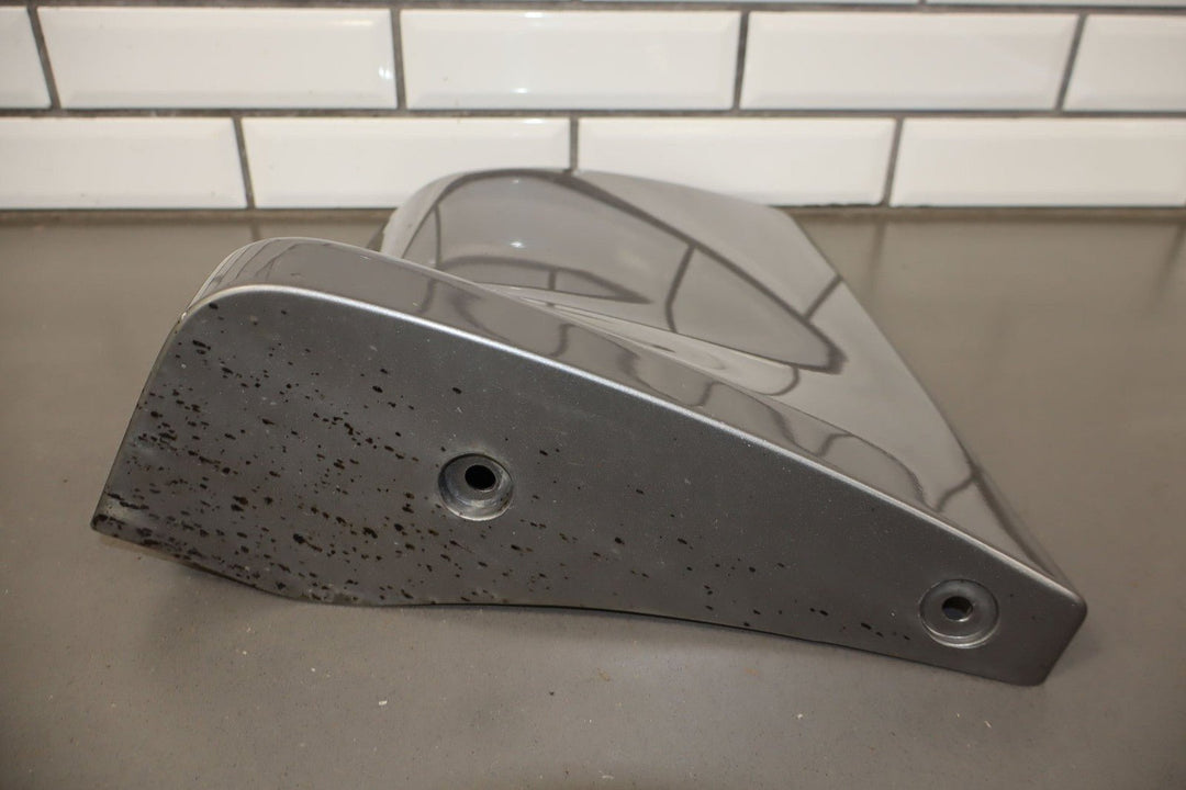 2003 - 2005 GMC Yukon Denali Left Rear Quarter Panel Moulding Genuine