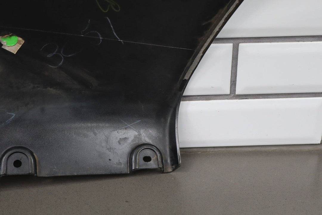 2003 - 2005 GMC Yukon Denali Left Rear Quarter Panel Moulding Genuine