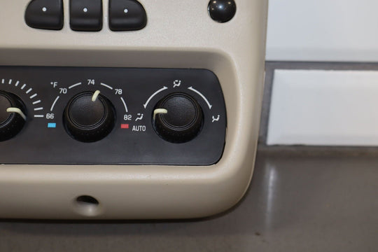 2003 - 2005 GMC Yukon Denali Roof Console OEM