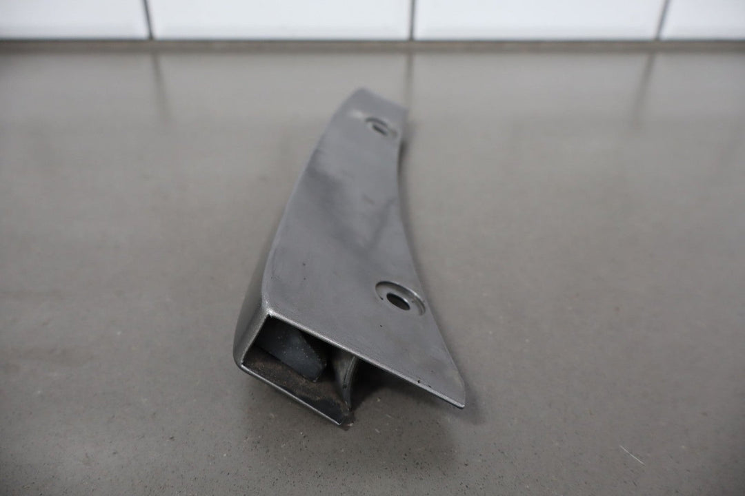 2003 - 2005 GMC Yukon Left Rear Quarter Panel Moulding Genuine