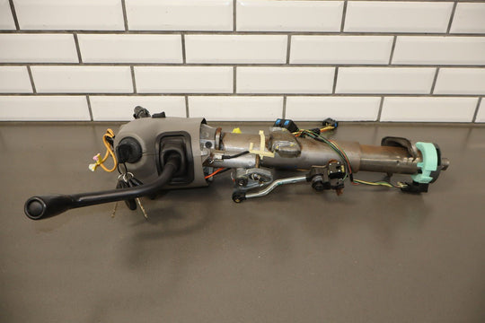 2003 - 2005 GMC Yukon Steering Column with Keys (No Fobs)