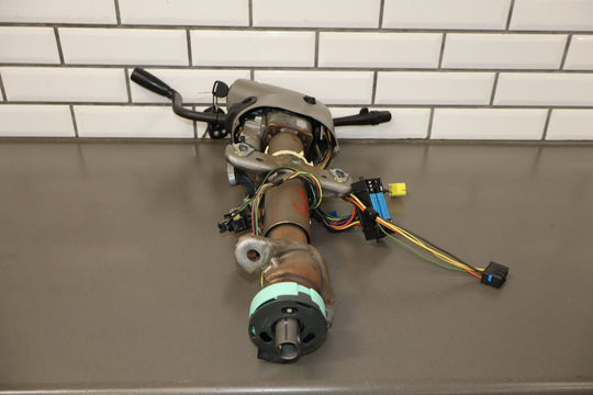 2003 - 2005 GMC Yukon Steering Column with Keys (No Fobs)