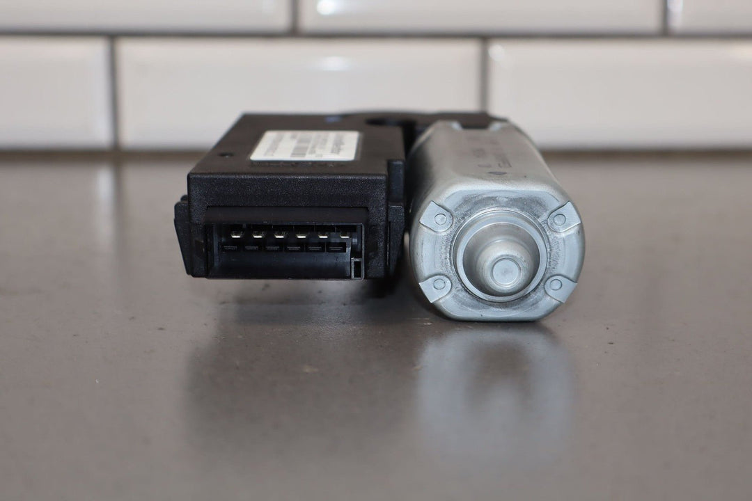 2003 - 2005 GMC Yukon Sunroof Motor Genuine