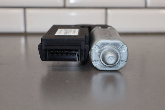 2003 - 2005 GMC Yukon Sunroof Motor Genuine