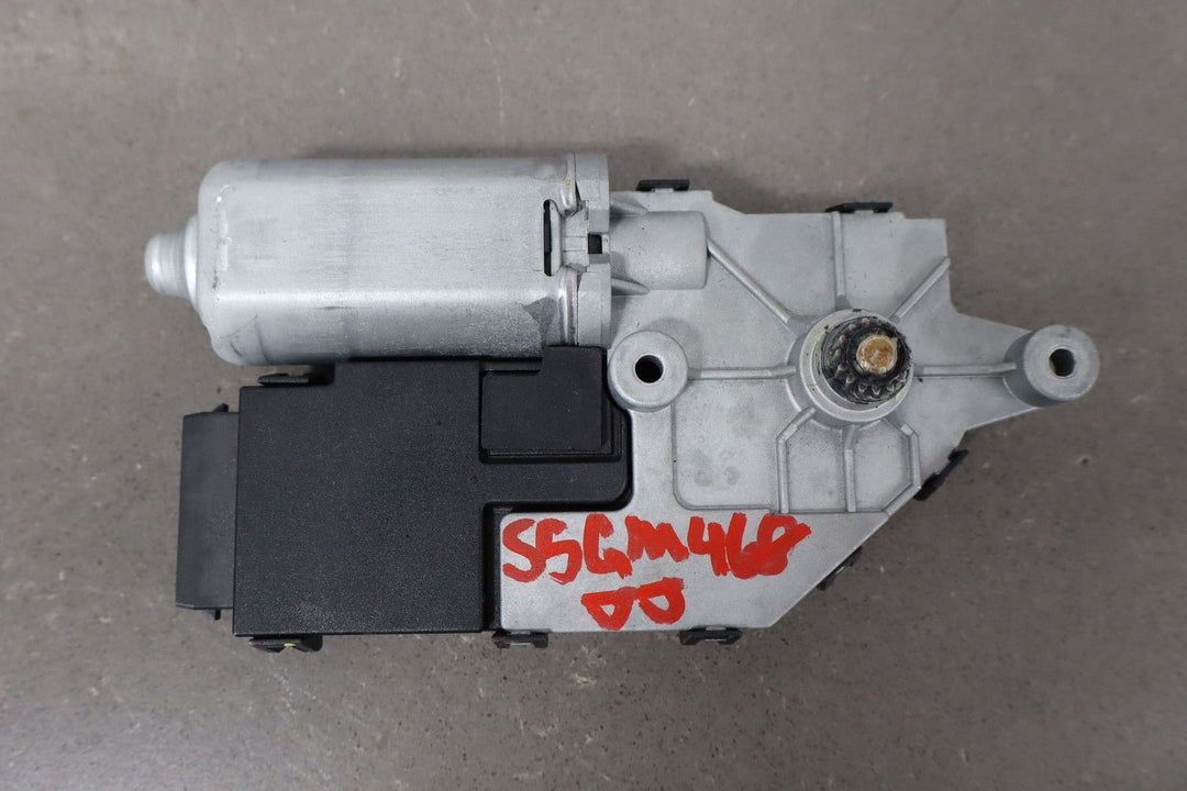 2003 - 2005 GMC Yukon Sunroof Motor Genuine