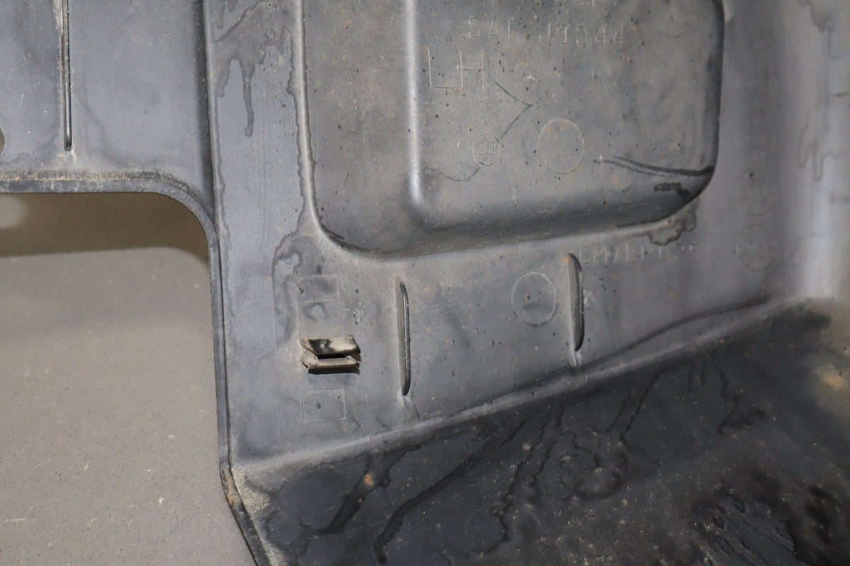 2003-2005 Hummer H2- Left Rear Bumper Extension 12335665