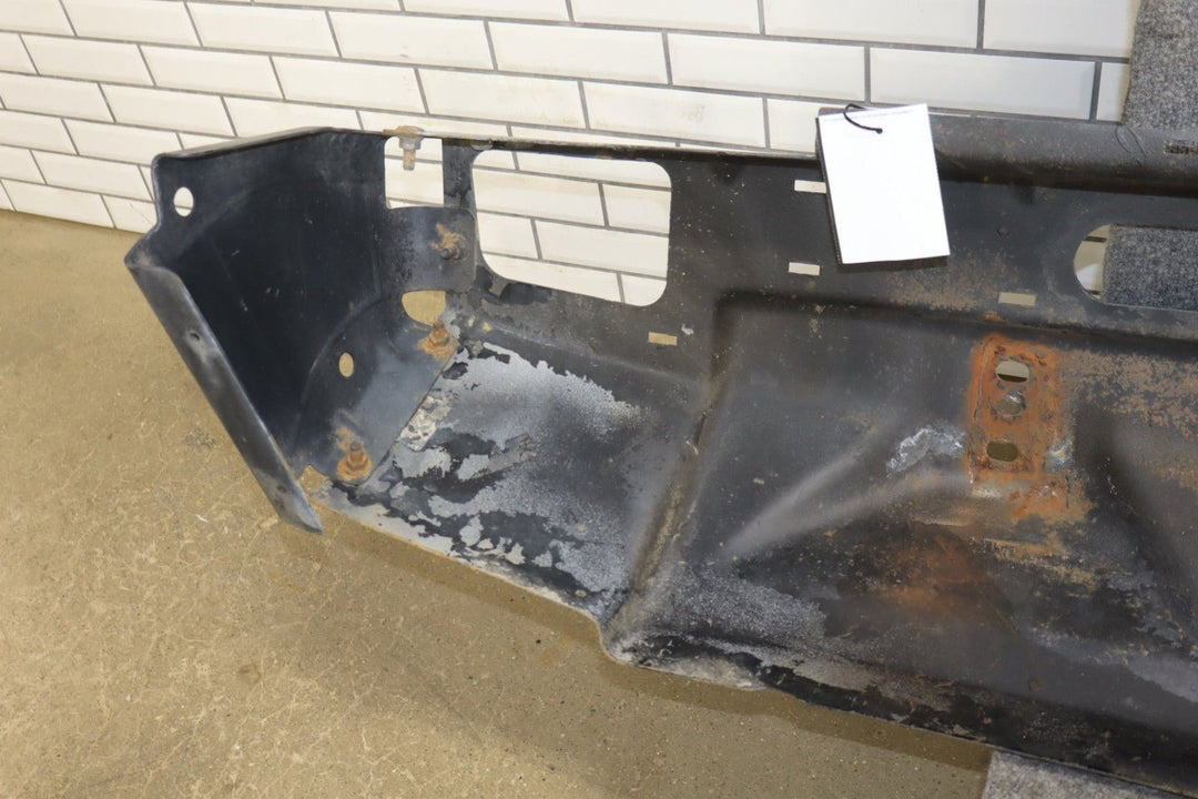 2003 - 2005 Hummer H2 Rear Bumper Center Metal Section 12335668 OEM