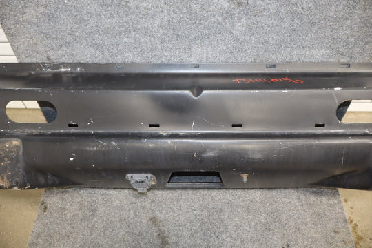 2003 - 2005 Hummer H2 Rear Bumper Center Metal Section 12335668 OEM