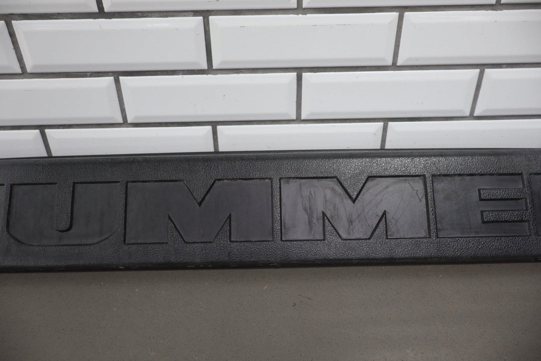 2003 - 2005 Hummer H2 Rear Bumper Center Plastic Cover 12335668 OEM