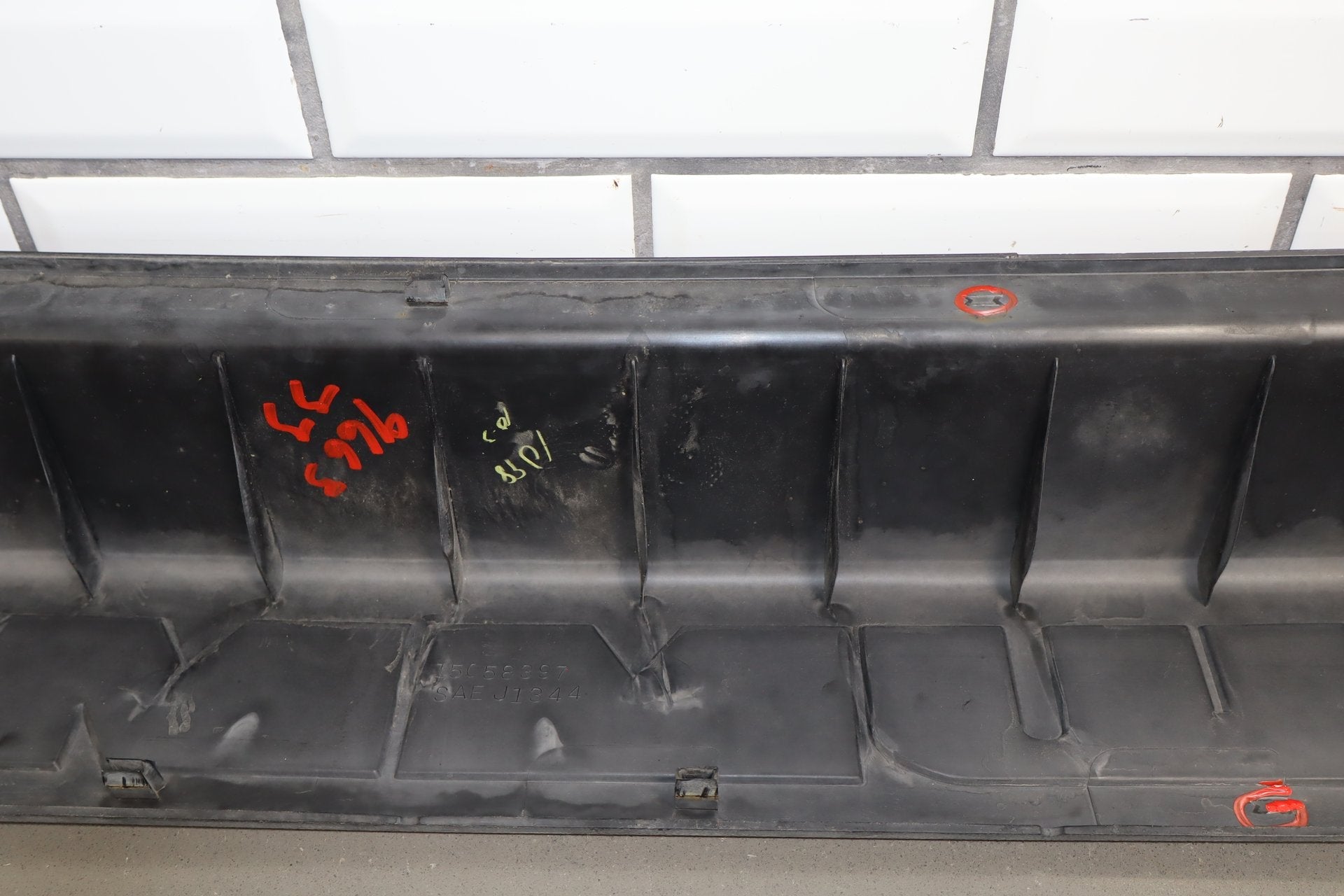 2003-2005 Hummer H2- Rear Bumper Cover 12335667