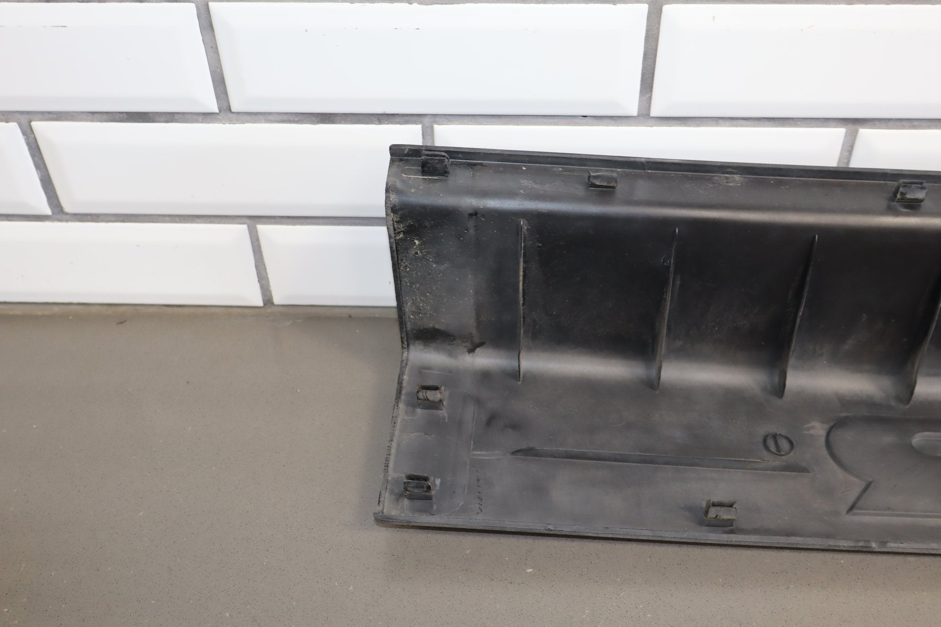 2003-2005 Hummer H2- Rear Bumper Cover 12335667