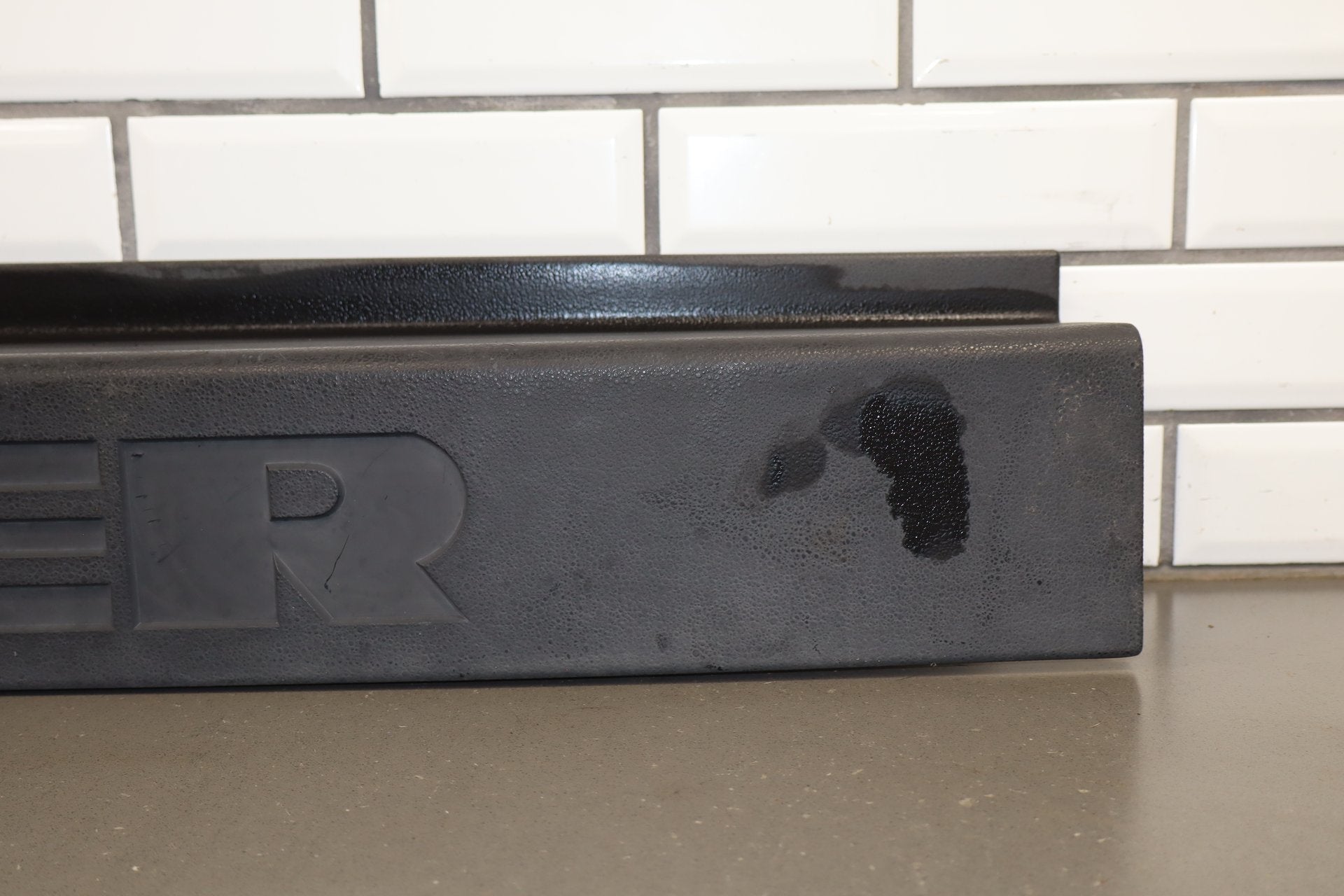2003-2005 Hummer H2- Rear Bumper Cover 12335667