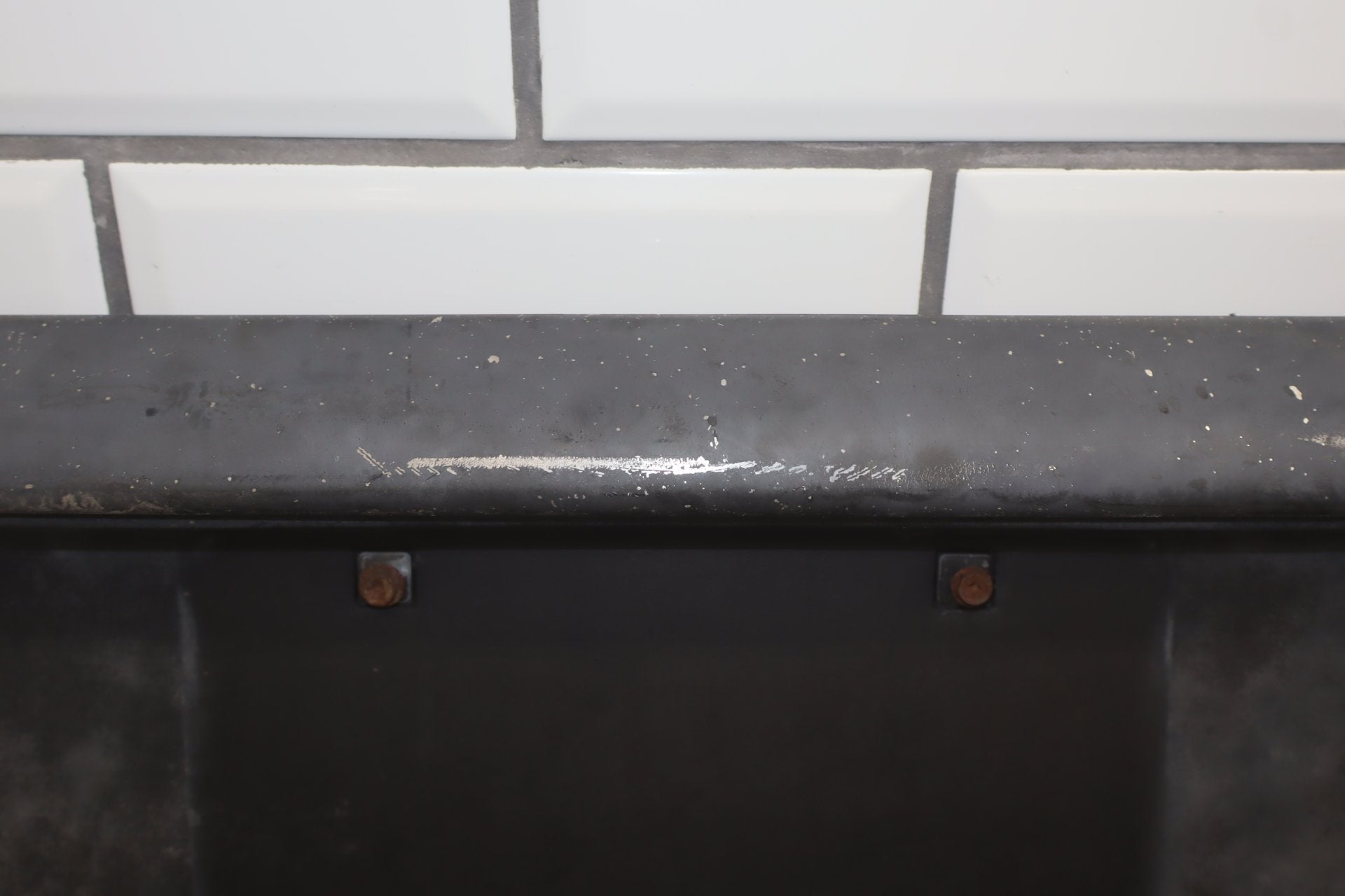 2003-2005 Hummer H2- Tail Finish Panel PN: 15135441