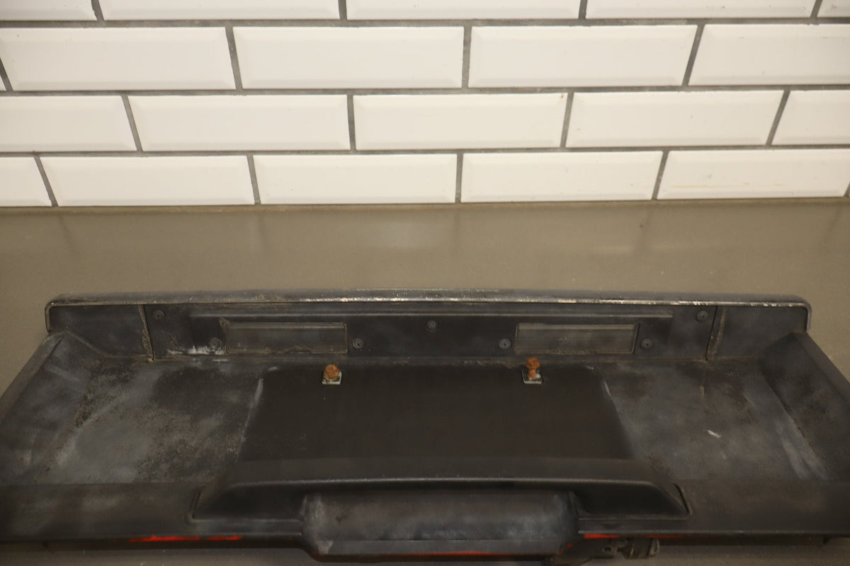 2003-2005 Hummer H2- Tail Finish Panel PN: 15135441