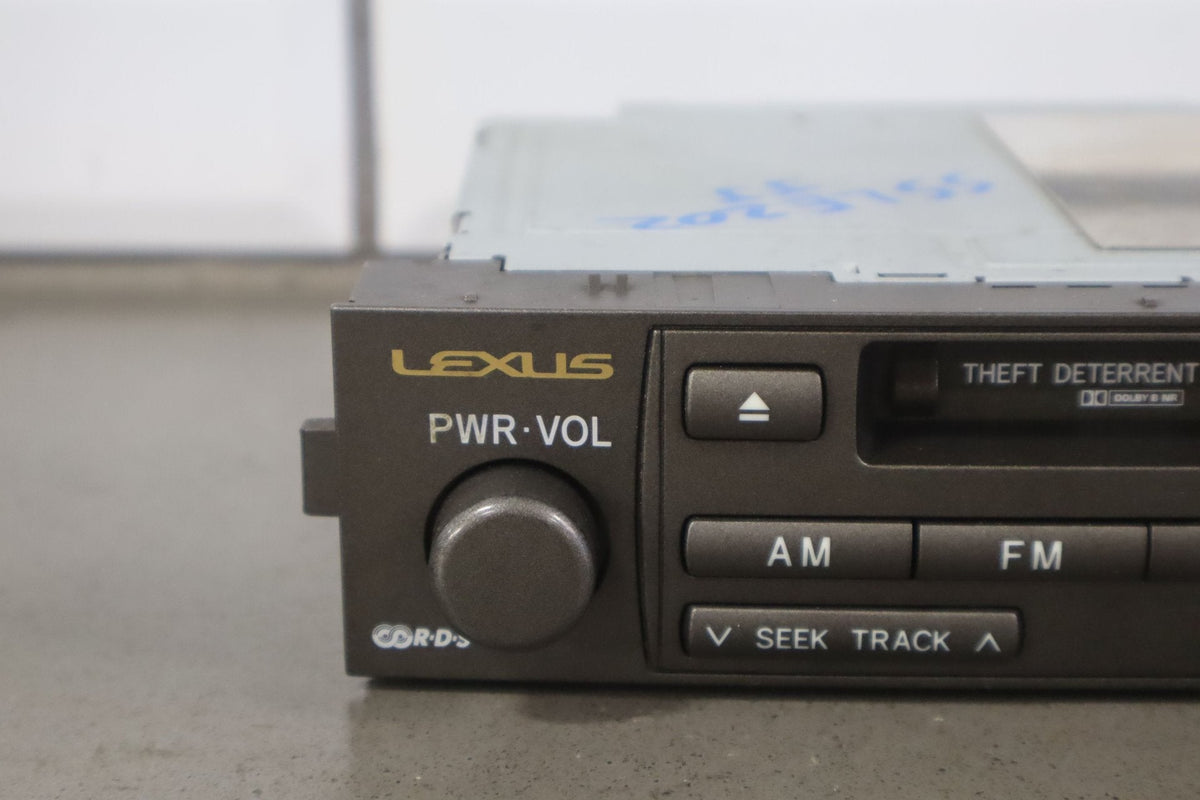 2003-2005 Lexus GX470 Radio Control Unit 86120-60441 Cassette Player
