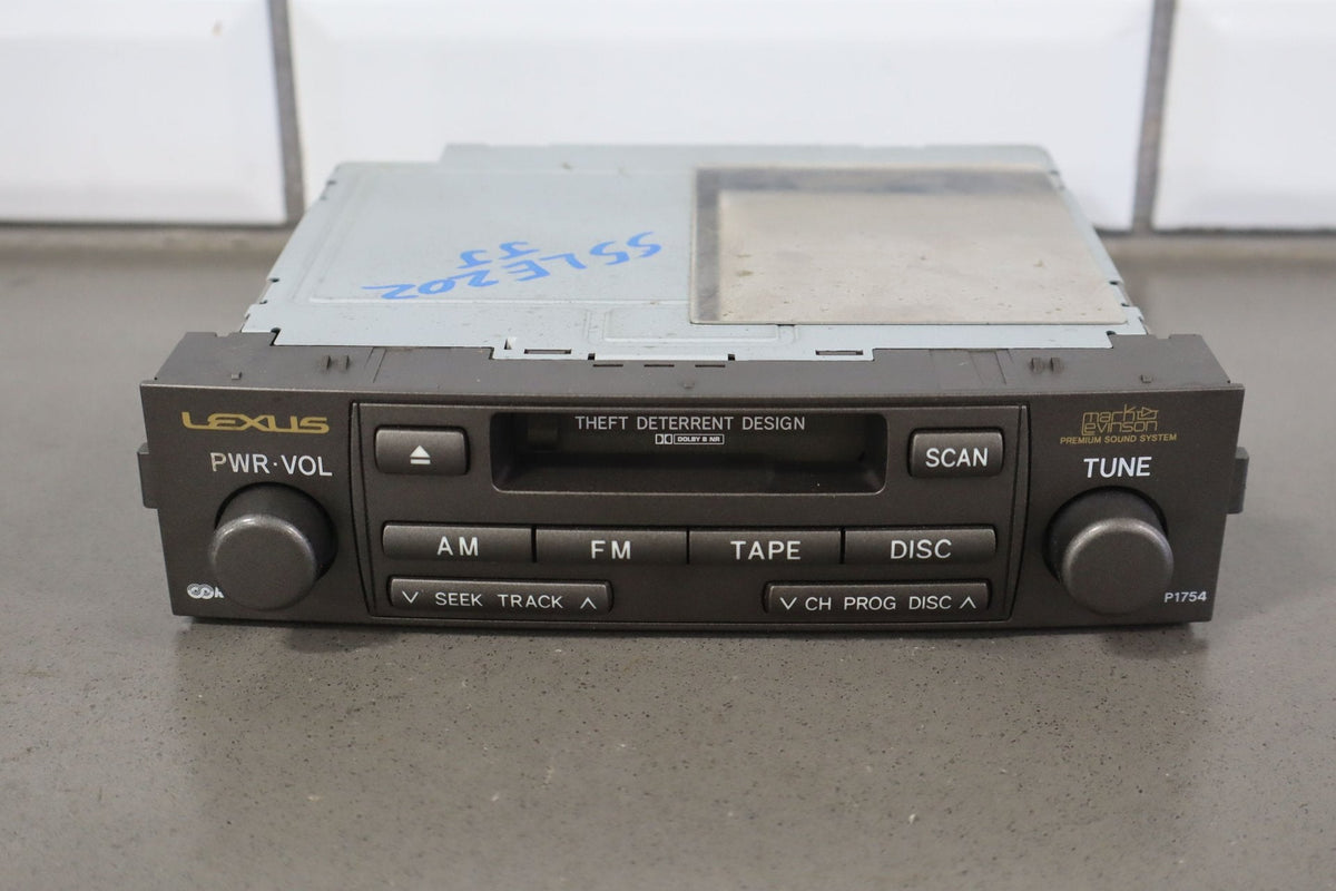 2003-2005 Lexus GX470 Radio Control Unit 86120-60441 Cassette Player