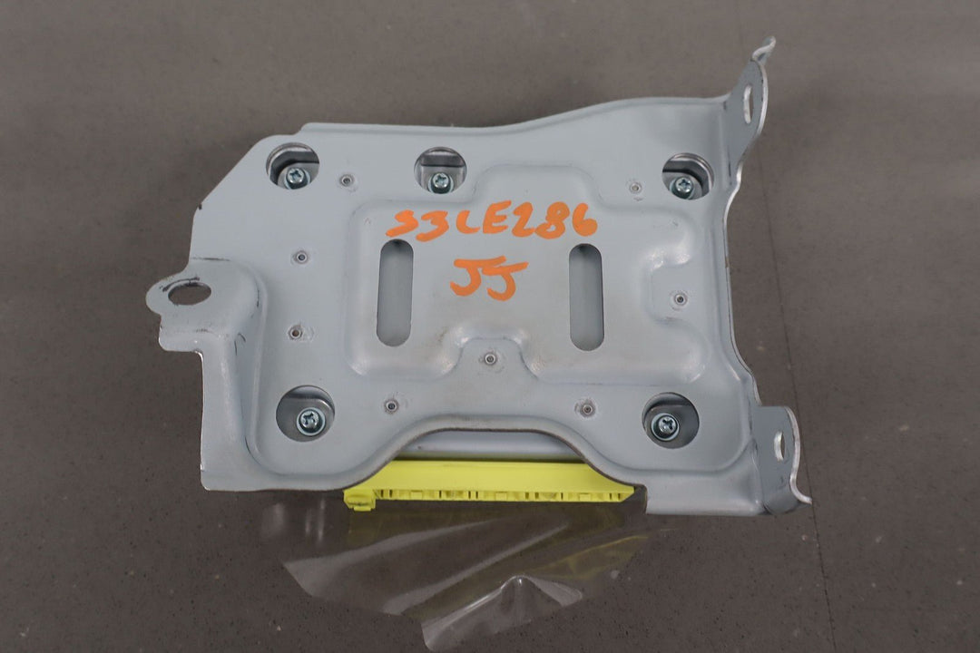 2003 - 2005 Lexus LX470 Driver & Passenger Air Bags W/Control Module