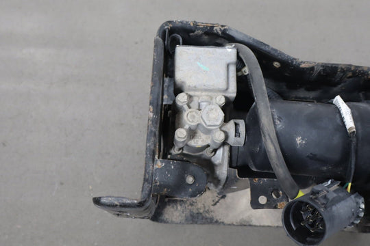 2003 - 2006 Cadillac Escalade Air Ride Suspension Compressor 19299545