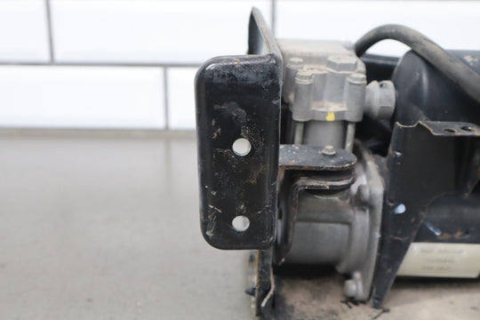 2003 - 2006 Cadillac Escalade Air Ride Suspension Compressor 19299545